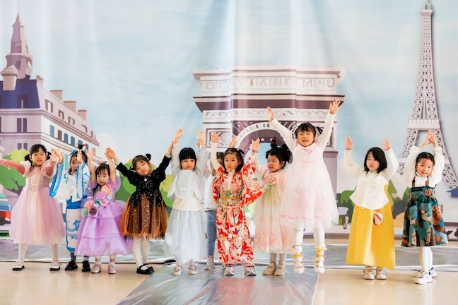 Connecting with the World, Fostering Multicultural Growth – Festival of Colors